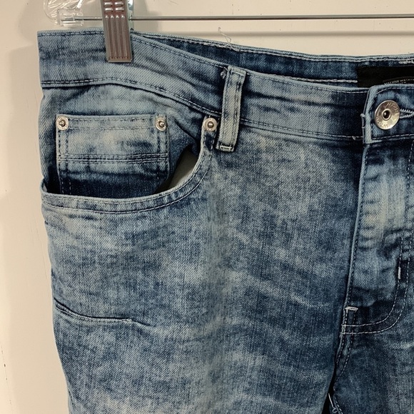 WT-02 Men’s Distressed jeans Sz 36 X 30, good condition some wear deep pockets - Picture 6 of 10